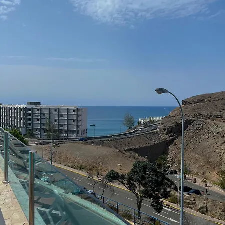 The Mayfair Village Apto 305 Apartament