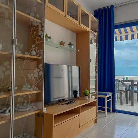 The Mayfair Village Apto 305 Apartament *